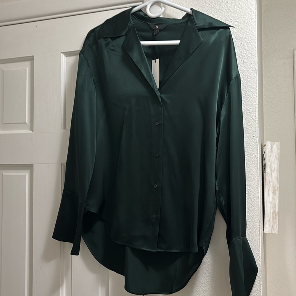 NWT Silk Pine Green Banana Republic Blouse